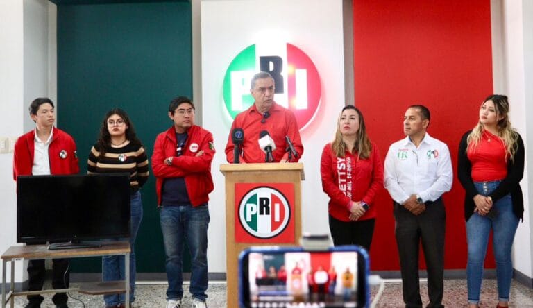 PRI en SLP impulsa reflexión sobre el rol de los “defensores de México”.